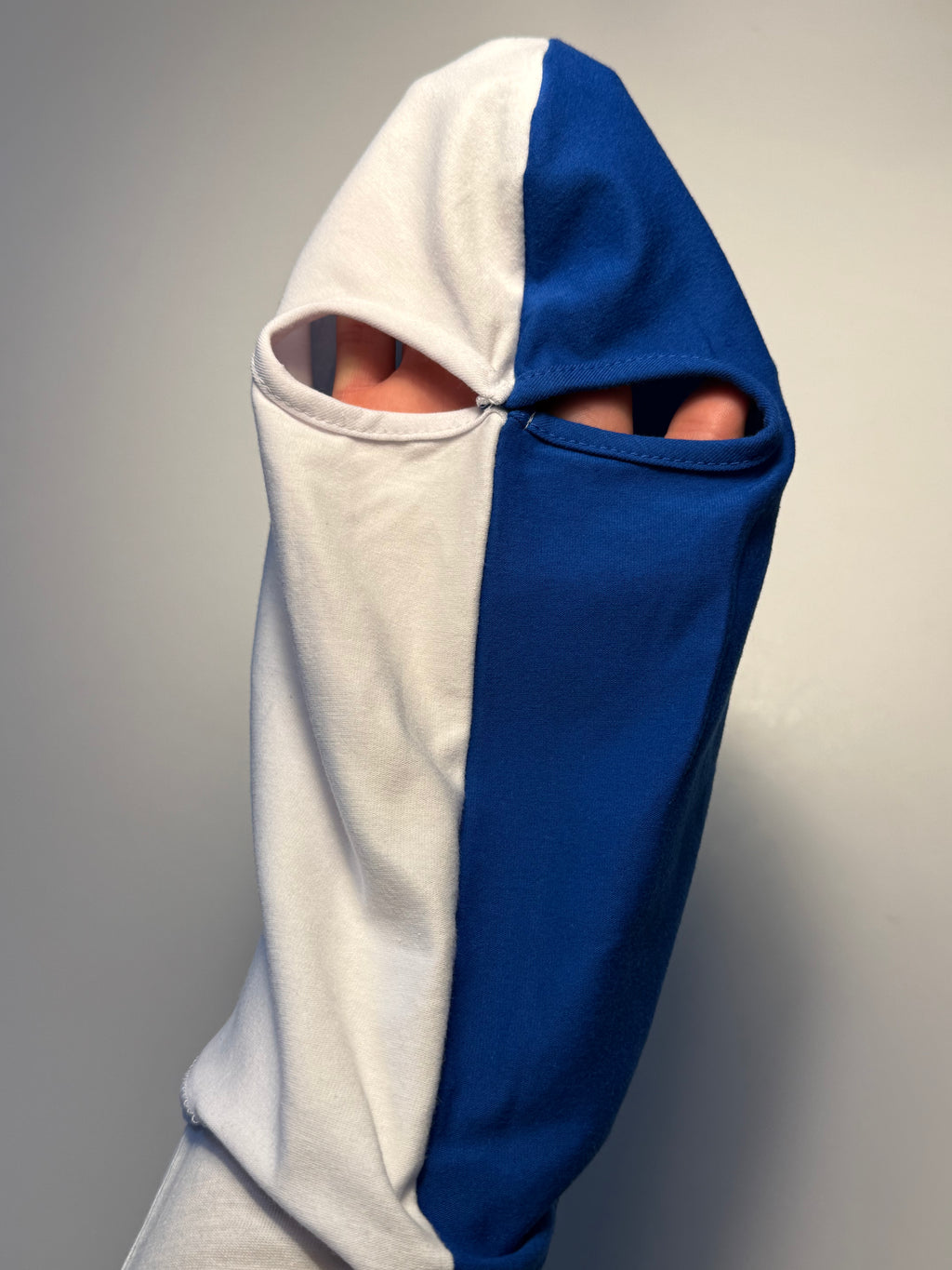 Maske - blå og hvid
