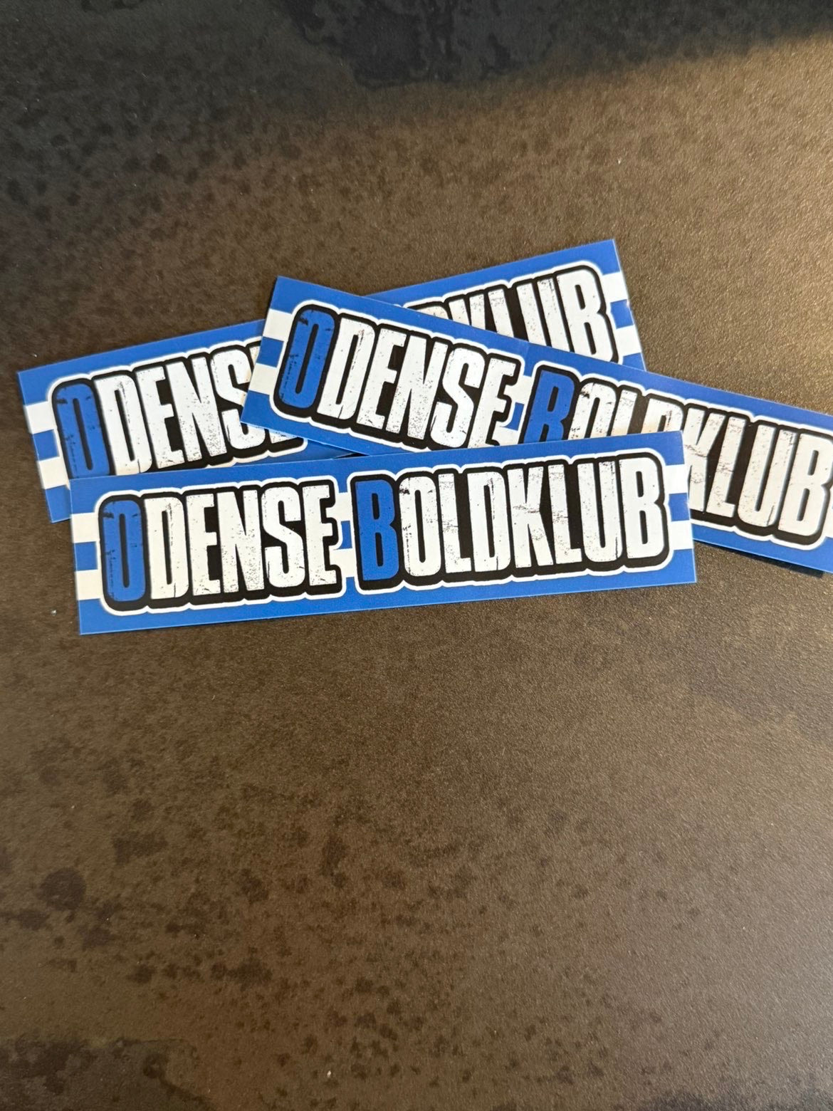 OB - Odense stickers 12x3 cm
